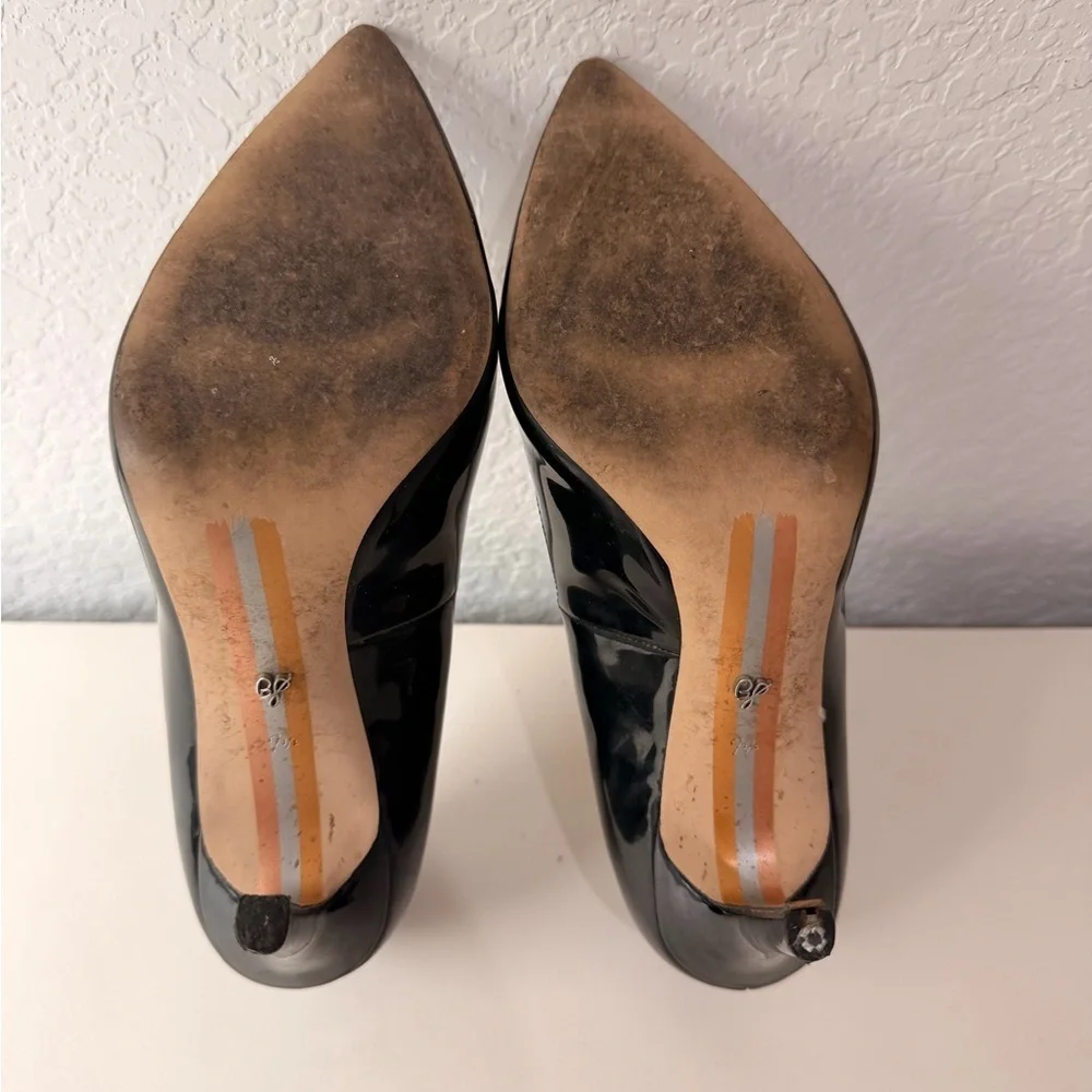 Sam Edelman step into